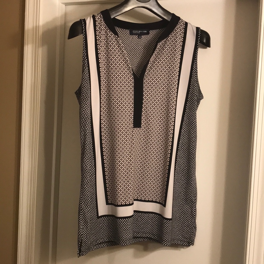 Jones New York sleeveless top